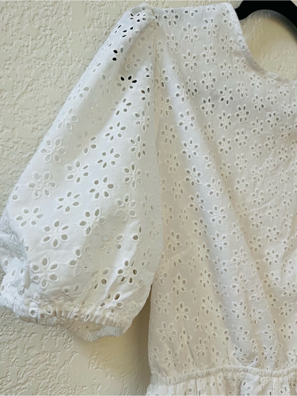 Forever 21 White Eyelet Puff Sleeve Midi Dress - Picture 4 of 11